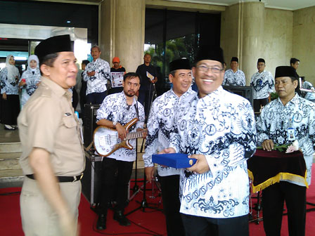 Pencarian PGRI Cibinong - Persatuan Guru Republik Indonesia Cabang Cibinong